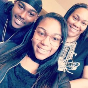 Meet your Posher, Twana